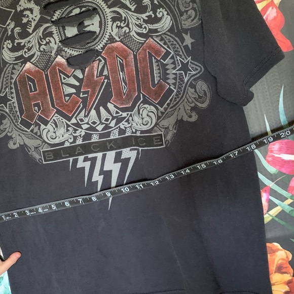 𝖚𝖕𝖈𝖞𝖈𝖑𝖊𝖉 𝖛𝖎𝖓𝖙𝖆𝖌𝖊 𝖆𝖈⚡️𝖉𝖈 𝖙𝖊𝖊 - Picture 3 of 6